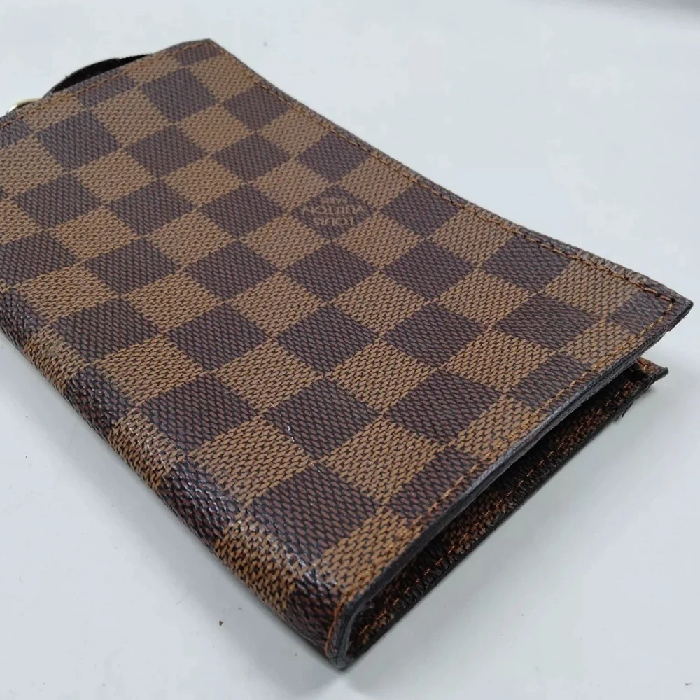 Louis Vuitton LV Accessory pouch Bucket pouch Brown Damier